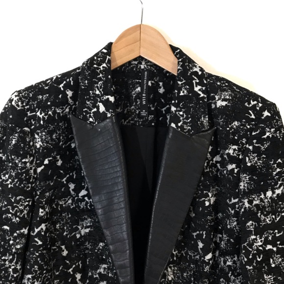 W118 by Walter Baker Faux Leather And Pattern Coat - Picture 4 of 4